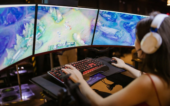 High-Performance Gaming Keyboards with Customizable Features