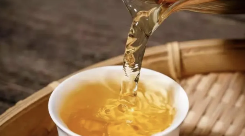 How Much Caffeine is in Oolong Tea?