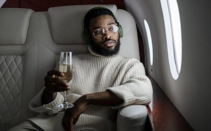 Top Travel Gadgets for Staying Comfortable on Long-Haul Flights