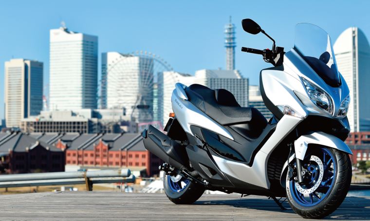 2025 Suzuki Burgman 400: Elegant Utility with a Fresh Look