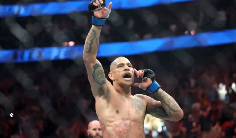 Alex Pereira Reclaims Title With 80-Second Knockout Over Magomed Ankalaev at UFC 320