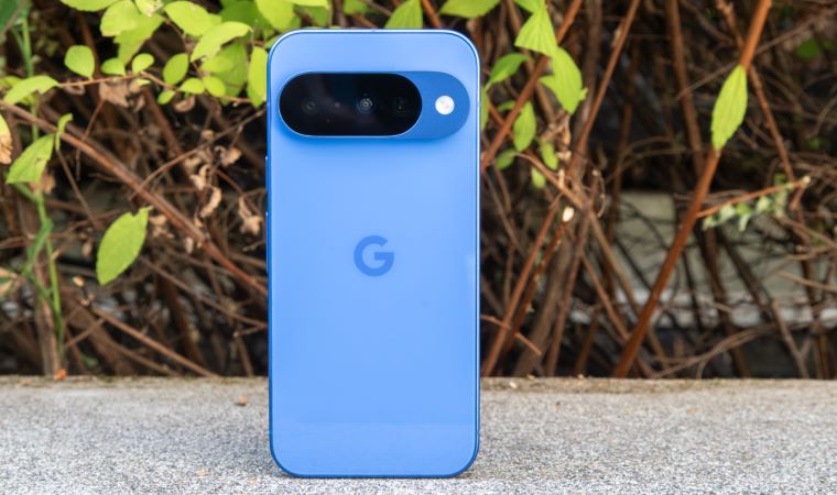 Google Pixel 10 Anti-Rollback Update: No More Downgrades & New Messaging Features Explained